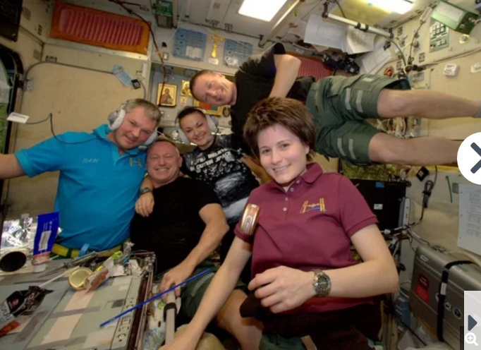 Astronaut Samantha Cristoforetti took this image from the ISS during New Year's in space over Moscow.